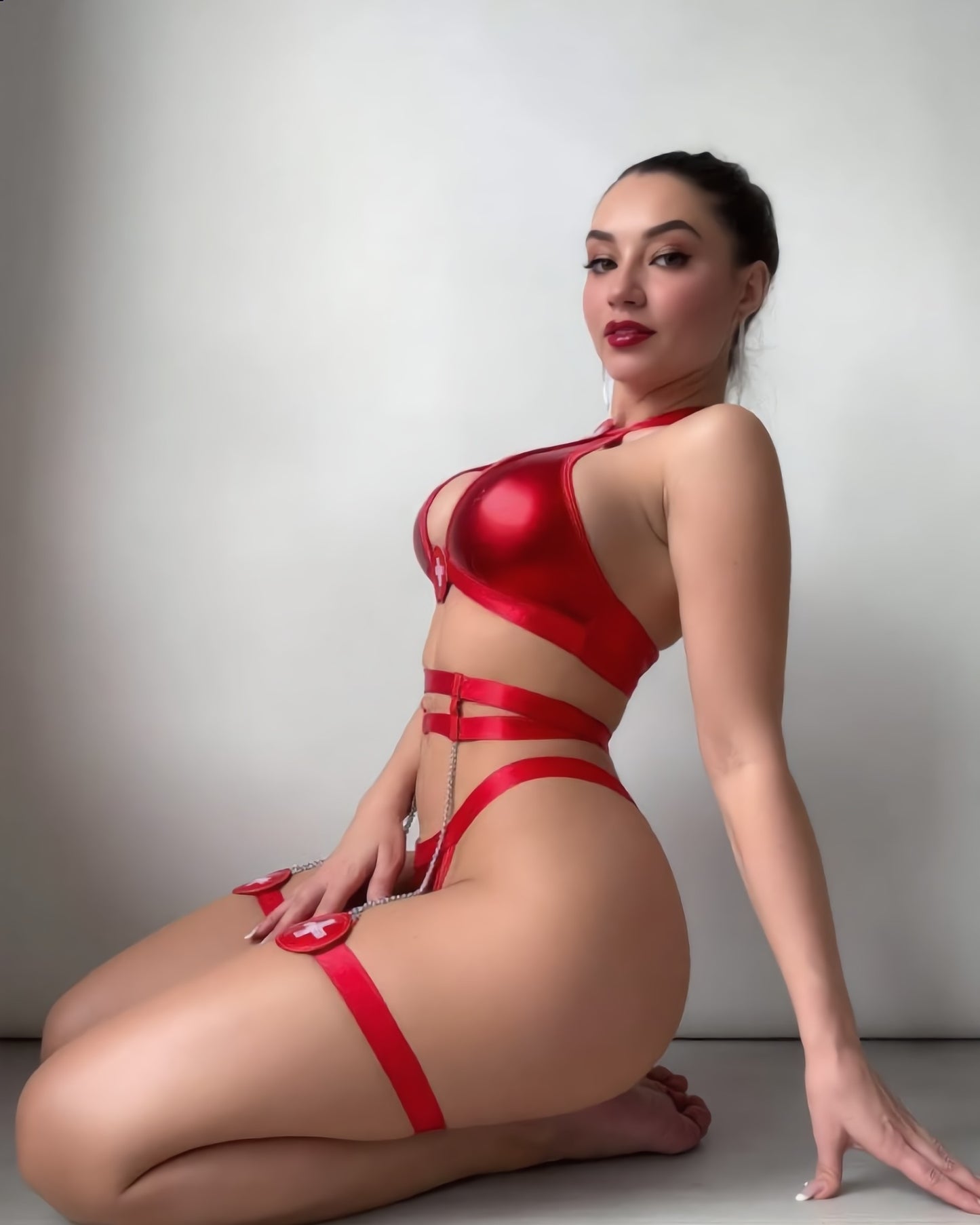 Scarlet Fantasy Chain Set